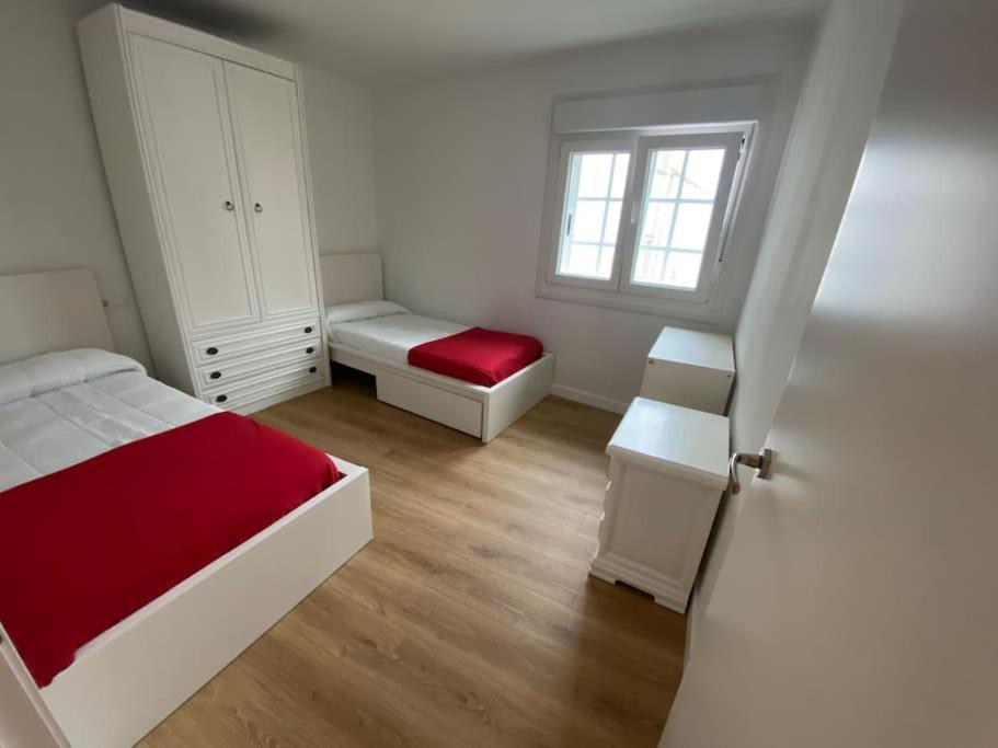 Centrico Piso En Portonovo Apartment Exterior photo